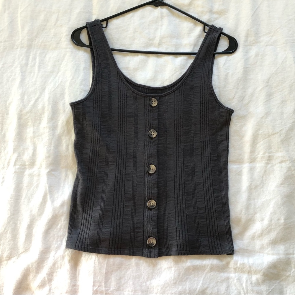 America Eagle Scoop Neck Top Size Medium - Dark Gray.